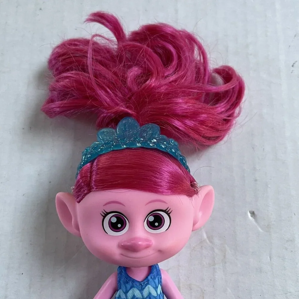 Mattel Pink‎ Trolls Band Together Trendsettin Fashion Dolls Pink Hair